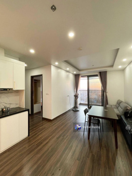 Căn 2 PN Hoàng Huy Sở Dầu nội thất đẹp chỉ 10 triệu/tháng (bao phí quản lí và internet)