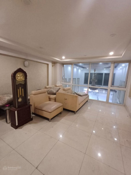 Cho thuê nhà mặt đường Lê Lợi, mặt tiền 4.6m, DT 100m2 x 7 tầng hiện trạng đẹp có thang máy