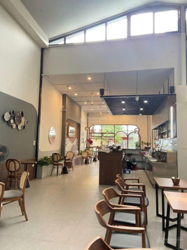 Gấp, chính chủ sang nhượng và cho thuê cửa hàng kinh doanh tại mặt ngõ 509 Vũ Tông Phan, Hà Nội