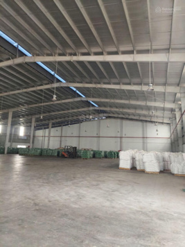 Cho thuê 420m2 kho khu công nghiệp Tân Quang Văn lâm Hưng Yên, có PCCC tự động, giá 78 nghìn/m2/th