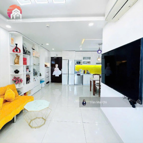 Cho thuê căn hộ 2 phòng ngủ view biển tuyệt đẹp, tầng cao. Nội thất hiện đại tại Sơn Trà Ocean View