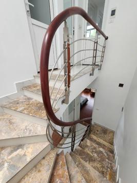 BÁN NHÀ DÂN XÂY THIẾT KẾ HIỆN ĐẠI - SÂN RỘNG ĐỂ 80 XE - AN NINH TUYỆT ĐỐI - NGUYỄN KHOÁI - HƠN 4 TỶ