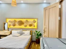 Cho thuê nhà 3 tầng khu đô thị Đa Phước Đà Nẵng, 3p, 3 tầng giá cho thuê 14 triệu. Nội thất xịn xò