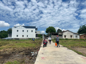 Bán đất đường Hồ Văn Cống 120m2 có sổ hồng sẵn, giá TL mạnh