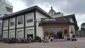 Cho thuê nhà lô góc 2 mặt tiền tuyến 2 Lê Hồng Phong vị trí đẹp, mặt tiền 30m, dt 500m2, nhà 4 tầng