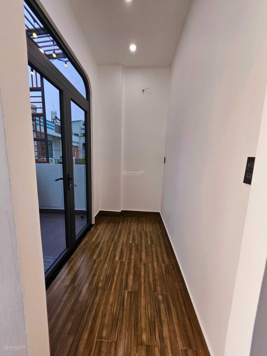 Nhà Đẹp Vị Trí Đẹp Giá Cực Rẻ .1Trục Đường Chính vào 50m Hẻm 8m Thuận Tiện kinh Doanh 3PN.ST.P THỜ