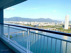 Căn hộ Indochina Riverside, 2 phòng ngủ, full nội thất 5 *, bồn tắm nằm, LH: 0905 840 468