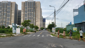 Bán lô biệt thự 300m2 Lakeside đối diện công viên, trường học. Sát chung cư ori