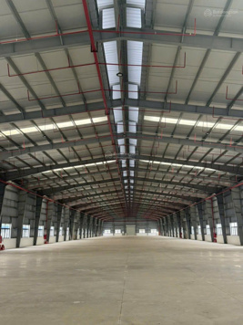 Chính chủ cho thuê kho xưởng KCN Ecorpark , Văn Giang, Hưng Yên. DT: 2000m2 - 4000m2 - 6000m2
