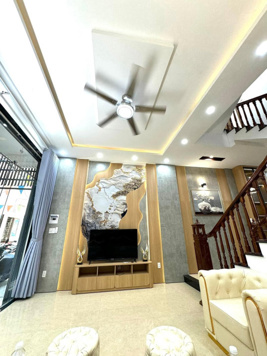 GIẢM MẠNH 500TRIỆU BÁN NHANH NHÀ 3 TẦNG KIỆT HOÀNG DIỆU - HẢI CHÂU - ĐÀ NẴNG.