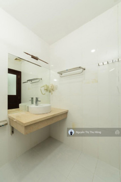 Cho thuê căn hộ gần đại học kinh tế đường châu thị vĩnh tế giá 3.2 tr lh 0906 565 095