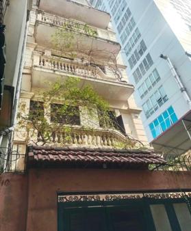 Bán nhà lô góc mặt phố Hai Bà Trưng DT 101m2, MT 6.5m giá 70 tỷ