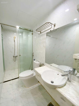 Cho thuê căn hộ 1 ngủ rộng tại Vincom Lê Thánh Tông