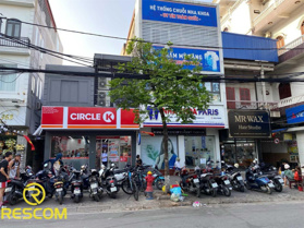 Cho thuê nhà mặt phố Tô Hiệu, MT: 6m, DT: 280m2. Làm: Ngân hàng, siêu thị, nhà hàng