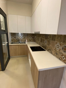 Chính chủ cho thuê căn hộ tầng chung toà Sky2 aquabay