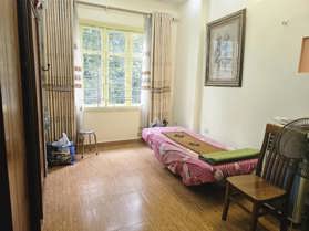 Bán Nhà Đường Tôn Đức Thắng, Đống Đa 56m2 x 5 tầng Ngõ thông giá 10,8 tỷ