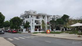 Cho thuê shophouse Vinhomes Gardenia, Hàm Nghi, Mỹ Đình. DT 93m2, 5 tầng thông sàn, giá 55 triệu