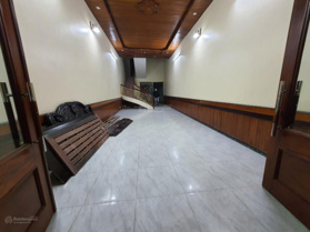 Cho thuê nhà mặt đường Văn Cao, 90m2, MT 4.5m, 4 tầng mới, giá 30tr/ tháng. LH 0389 451 819