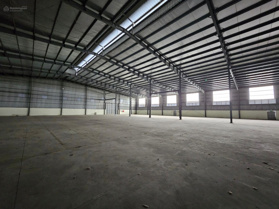 Cho thuê 7000m2 khu công nghiệp Tân Quang có thể chia nhỏ từ 2000m2, 70 nghìn/m2/th LH: 0902 132 489