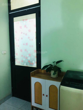 CHO THUÊ PHÒNG TRỌ Ở NGÕ 195 TRẦN CUNG, DIỆN TÍCH 25 M2, KHÉP KÍN, ĐẦY ĐỦ TIỆN NGHI, CÓ BẾP RIÊNG