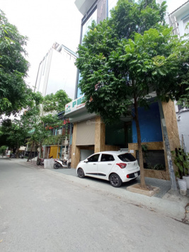Cho thuê văn phòng Duy Tân, Trần Thái Tông 14m2, 18m2, 22m2, 30m2, giá chỉ từ 4.5 triệu/tháng