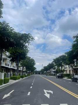 Verosa Park Khang Điền, Q9, 5x17m 11.8 tỷ, 6x17,4m giá 12.5 tỷ 5x20m giá 14.4 tỷ 10x17 giá 21 tỷ