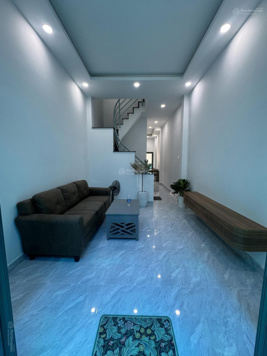 Nhà 1 trệt 3 lầu 2 mặt tiền hẻm 91/ Lê Văn Duyệt thông Phan Xích Long - Vạn Kiếp - 4PN - 5WC