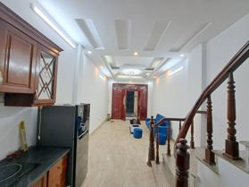 SIÊU PHẨM NHÀ 5 TẦNG GẦN PHỐ HOÀNG MAI X 36M2 - MẶT TIỀN RỘNG THOÁNG - HOÀNG VĂN THỤ - HƠN 5 TỶ