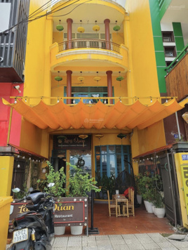 Cho thuê nhà đường Trần Hưng Đạo, view Sông Hàn, gần Cầu Rồng; cầu Sông Hàn, thuận lợi kinh doanh