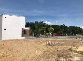 Cho thuê lâu dài 350m2 đất FPT 2 mặt tiền ngã tư Nam Kỳ Khởi Nghĩa. Thuận lợi kinh doanh