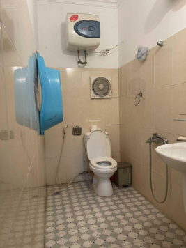 Chính chủ cho thuê nhà lô góc, diện tích 42m2, 3,5 tầng, có đồ tại phố Kim Hoa