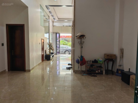 Cho thuê văn phòng tầng 1 riêng biệt tại Vincom Lê Thánh Tông