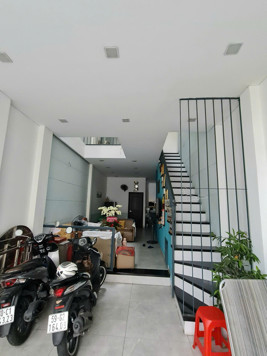 BÁN GẤP NHÀ ĐẸP HẺM RỘNG THOÁNG TRƯỜNG CHINH PHƯỜNG 14 TÂN BÌNH