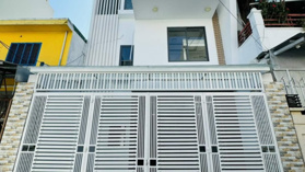 Bán nhà Villa đường Nguyễn Văn Mai, Q3; 6.6x20m; nhà 3 tầng, sân thượng, 25tỷ TL