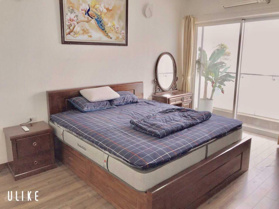 Cho thuê căn 3 ngủ 185m2 Golden Westlake view Hồ Tây