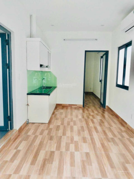 Cho thuê căn sân vườn nhỏ xinh 40m2 tại Tây Hồ giá 5 tr/ tháng, phù hợp gia đình trẻ