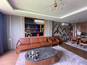 Cần cho thuê căn 2PN giá 11tr, và 3PN ( 168m2) giá 15tr, full & cơ bản, ở Udic WestLake, Tây Hồ