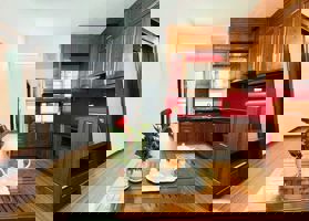 Em cần bán căn hộ ở KVKL.           