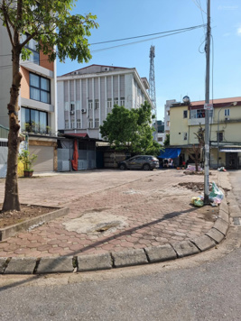 Bán nhà riêng phố 51m2 x 6 tầng phố Ngô Gia Tự, Nguyễn Văn Cừ, vỉa hè kinh doanh, thang máy, gara