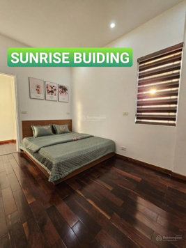 Bán căn góc chung cư cao cấp tòa nhà D11 Sunrise Building 90 Trần Thái Tông100m2, 3PN full nội thất