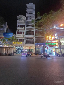 Cho thuê nhà mặt đường Tô Hiệu - 170m2 - mặt tiền 8,5m - 7 tầng - thang máy - PCCC đầy đủ