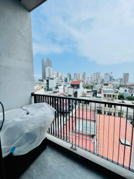 Căn hộ đường Chính Hữu - gần biển Mỹ Khê full nôi thất