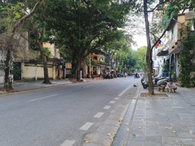 Có Văn phòng công chứng tại phố Hàng Chuối, Hai Bà Trưng  không?