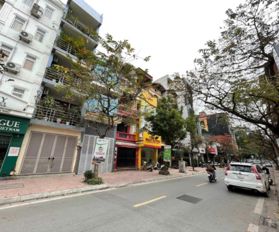 Văn phòng công chứng tại phố Trúc Khê, Đống Đa 