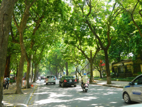 Văn phòng công chứng ở phố Trần Bình Trọng, Hai Bà Trưng 