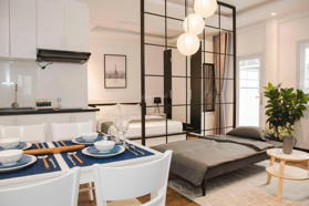 Nhà đẹp như hình, góc 2 mặt tiền Trần Hưng Đạo, Q1, HĐT 71tr/tháng, 4 tầng, DT: 6m x 15m