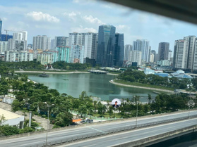 Cần bán căn hộ 161.9m2 toà A - 4 ngủ 3 vệ sinh - ban công Đông Nam-đầy đủ đồ-slot ô tô 200 nghìn