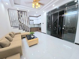 ⚡⚡BÁN NHÀ MẶT NGÕ PHẠM VĂN ĐỒNG 50M2, DÂN XÂY CHẮC CHẮN, NGÕ BA GÁC - SỔ HOA HẬU CHỈ 5.7 TỶ⚡⚡