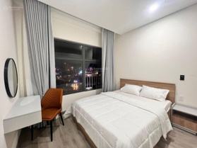 Cho thuê căn hộ 2PN Monarchy ở ngay