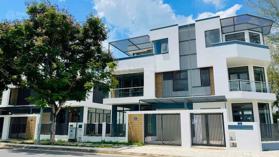 Cần bán nhà phố 100m2 giá 6tỷ5. Nhà phố vườn 160m2 giá 9tỷ1, shophouse 100m giá 8tỷ7. BT 400m2 26tỷ